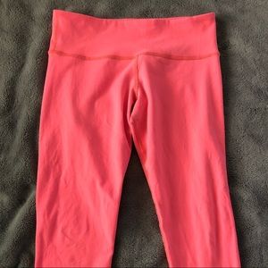 Lululemon Pink Wunder Under Capri Leggings